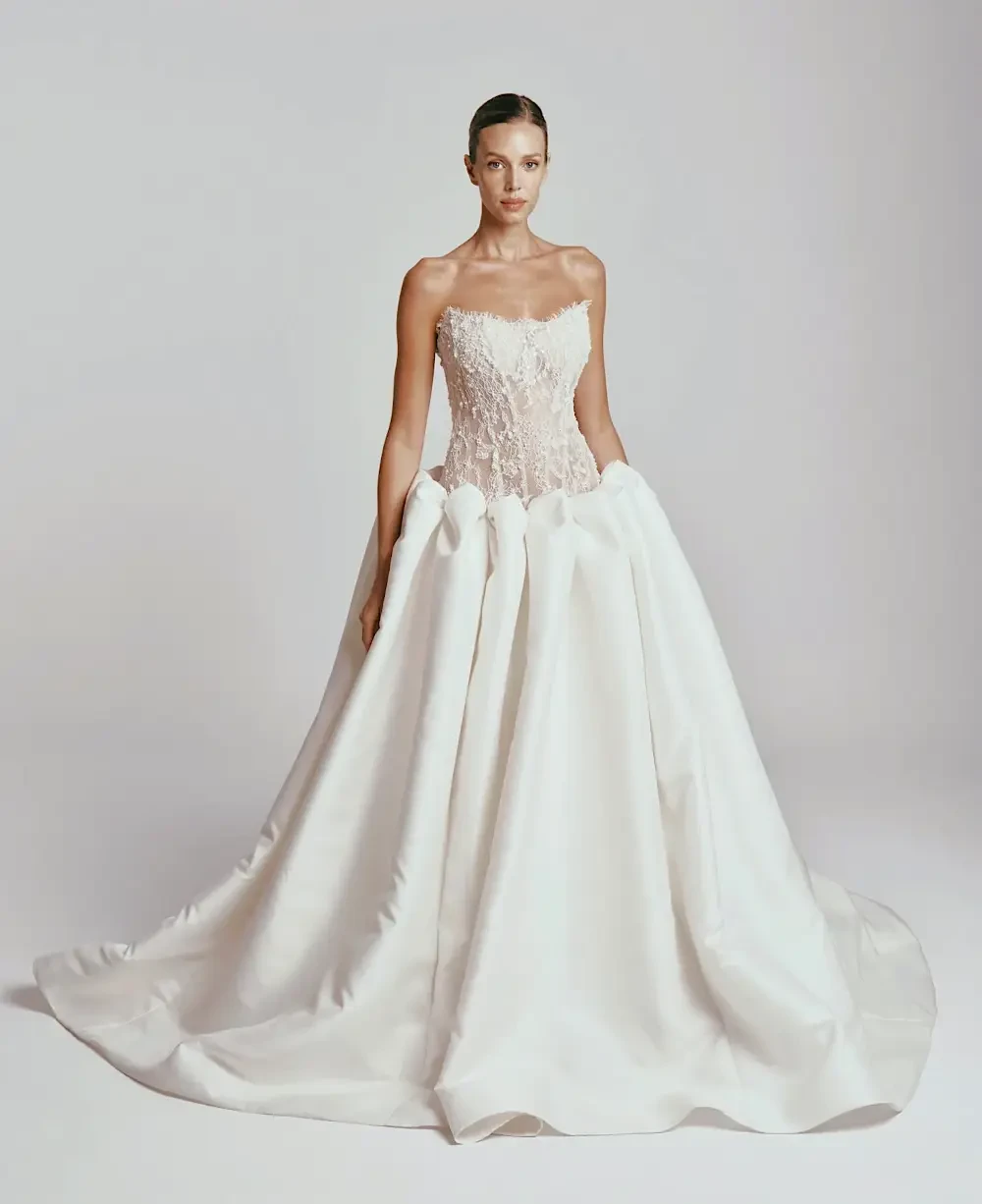 Elizabeth Darby Wedding Dress