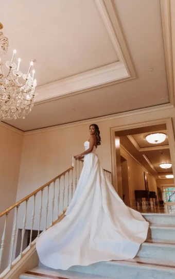 Essense of Australia D3705 #10 Ivory Only thumbnail