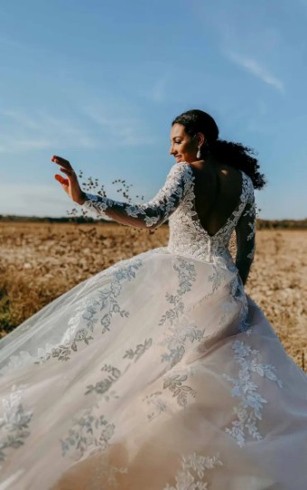 EveryBody EveryBride 7169 #6 Ivory/Ivory thumbnail