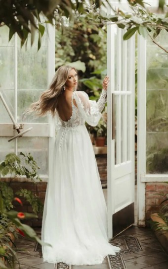 EveryBody EveryBride 7678 #2 Ivory/Almond thumbnail