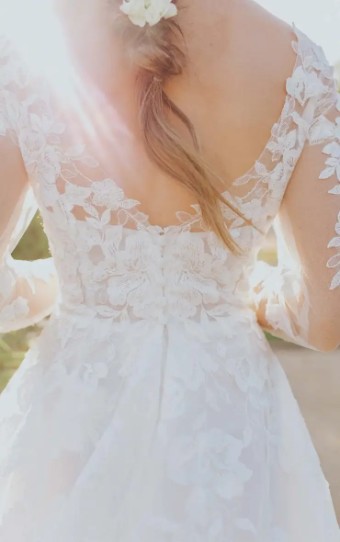 EveryBody EveryBride D3358 #4 default Ivory/Almond thumbnail