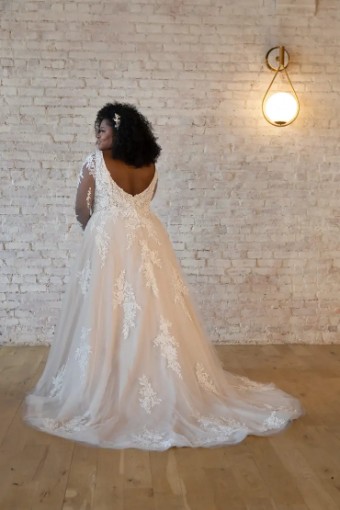 EveryBody EveryBride 7546 #2 Ivory/Biscotti thumbnail