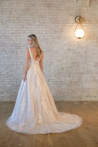 EveryBody EveryBride 7546 #4 default Ivory/Biscotti thumbnail