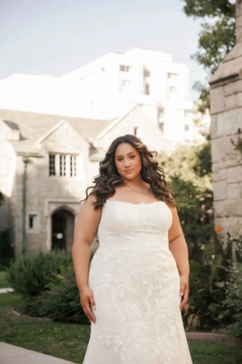 EveryBody EveryBride 7762 #4 Ivory/Ivory thumbnail