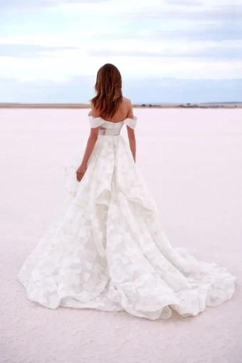 Jeune by Madi Lane Monaco #4 default Ivory/Metallic thumbnail