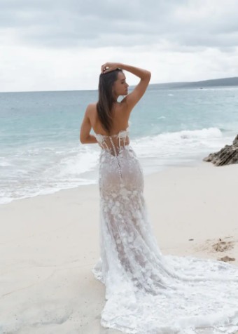 Jeune by Madi Lane Lourdes #7 default Ivory Only thumbnail