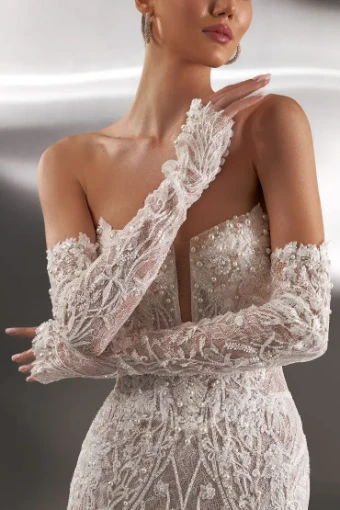 Oksana Mukha Ophelia #6 Champagne thumbnail