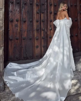 Calla Blanche Monica #6 Ivory thumbnail