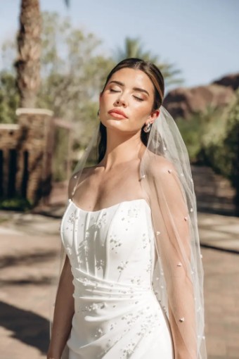 EveryBody EveryBride 8056 #4 Ivory Only thumbnail