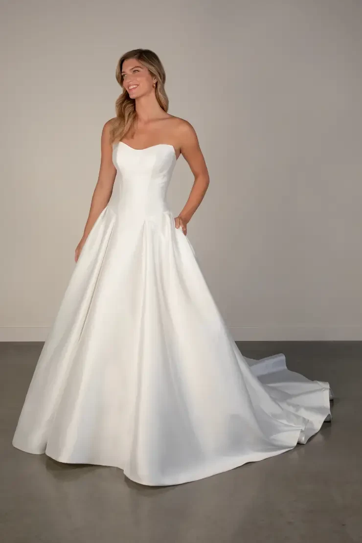 OXFORD STREET | Circle Park Bridal Boutique