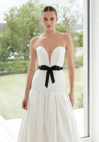 Morilee Simone #2 Ivory/Black thumbnail