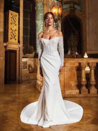 Evie Young Irina #0 default Ivory thumbnail