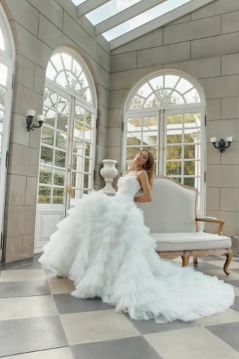 Jeune by Madi Lane Versailles #2 Ivory thumbnail