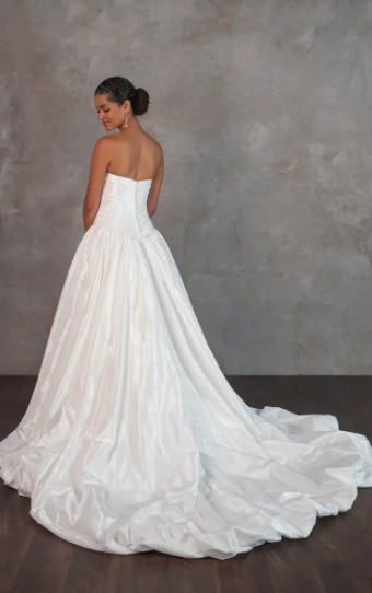 EveryBody EveryBride D4325 #1 Pure Ivory thumbnail