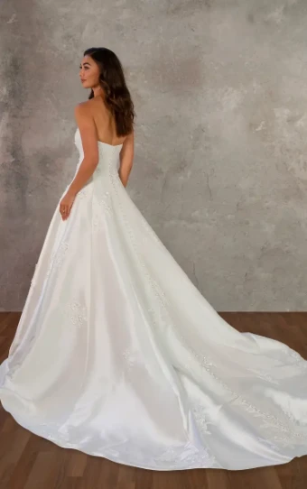 EveryBody EveryBride D4479 #1 Ivory thumbnail