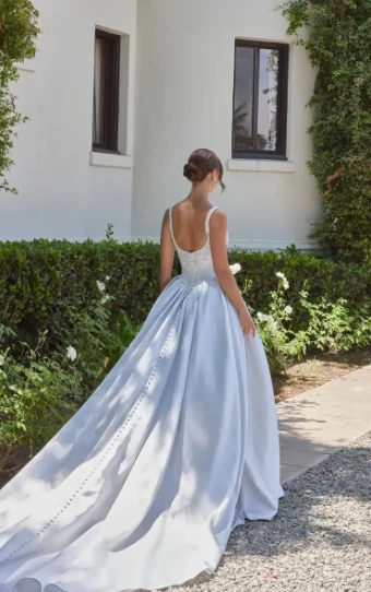 Essense of Australia D4485 #3 default Ivory thumbnail