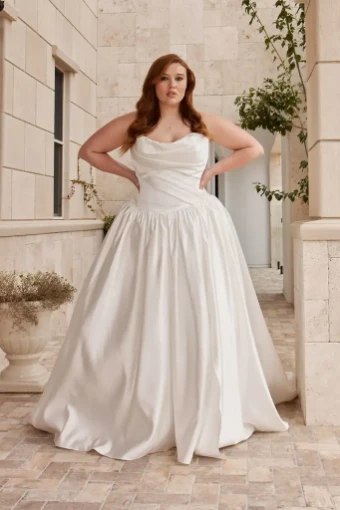 Evie Young Mary #0 default Ivory thumbnail