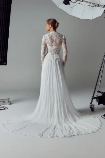 Evie Young Sally #1 Ivory thumbnail