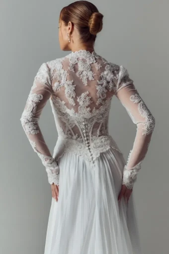 Evie Young Sally #4 default Ivory thumbnail