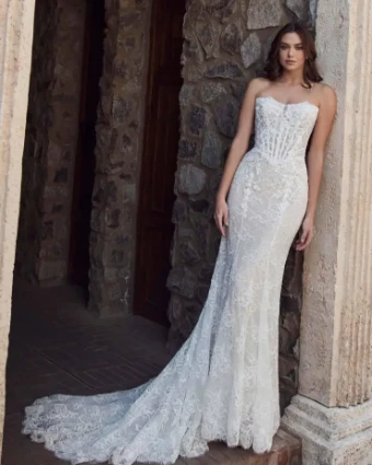 Calla Blanche Iolanthe #3 Ivory/Light Nude with Skin thumbnail