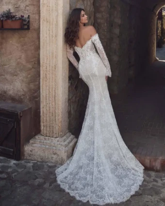 Calla Blanche Iolanthe #8 Ivory thumbnail