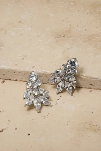 Amanda Judge - Untamed Petals Carla ~ Earrings #3 Gold thumbnail