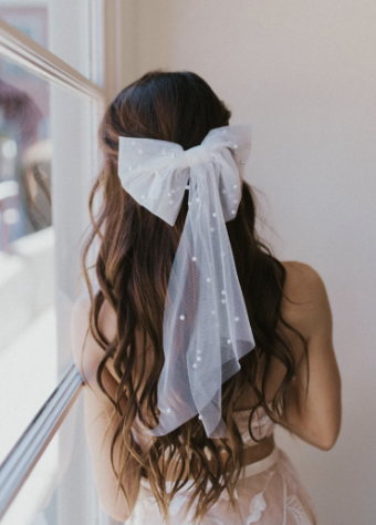 Amanda Judge - Untamed Petals Penelope Bow - Plain Tulle #1 Ivory Only thumbnail