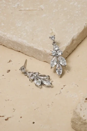 Amanda Judge - Untamed Petals Vania ~ Earrings #3 Silver thumbnail