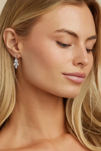 Amanda Judge - Untamed Petals Vania ~ Earrings #0 default Silver thumbnail