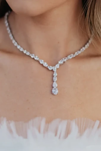 Amanda Judge - Untamed Petals Gravity ~ Necklace #0 default Silver thumbnail