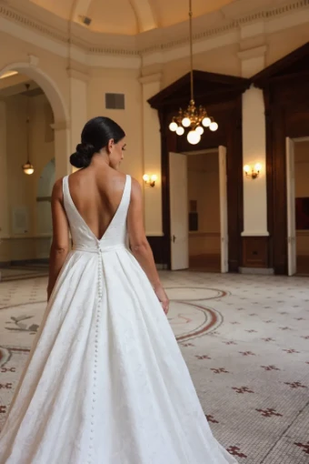 Essense of Australia D4140 #1 Bellini thumbnail