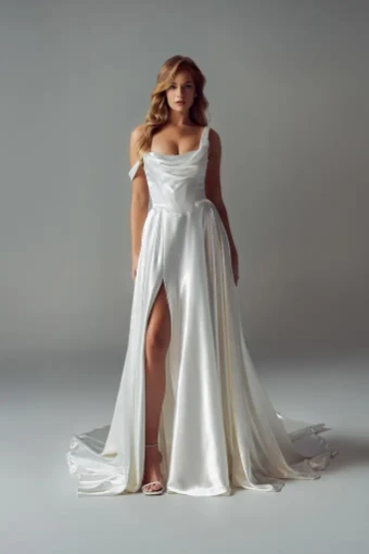 Evie Young Molly #0 default Ivory thumbnail