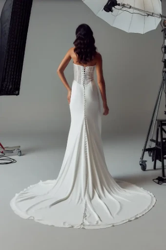 Evie Young Valerie #4 Ivory thumbnail