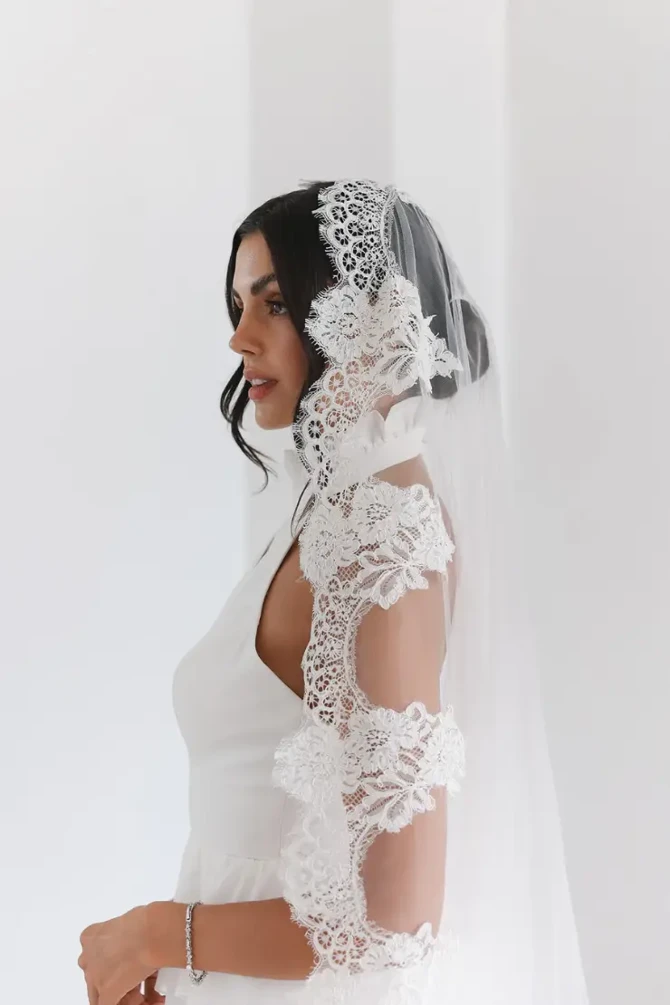 UNTAMED PETALS BY AMANDA JUDGE White Cathedral Bridal Veil Laurence Lace Veil – Untamed Petals main image 2
