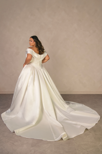 EveryBody EveryBride D4604 #4 default Ivory thumbnail