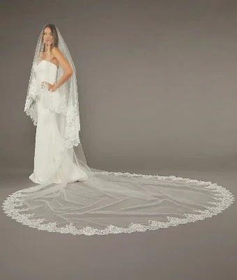 EnVogue Bridal V2496WRC-M (Matilla Veil) Cathedral #2 Ivory thumbnail