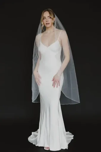 Amanda Judge - Untamed Petals Dylan (Veil) ~ 55" #0 default Ivory Only thumbnail