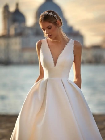Nicole Milano Lauretta #2 Off-White thumbnail