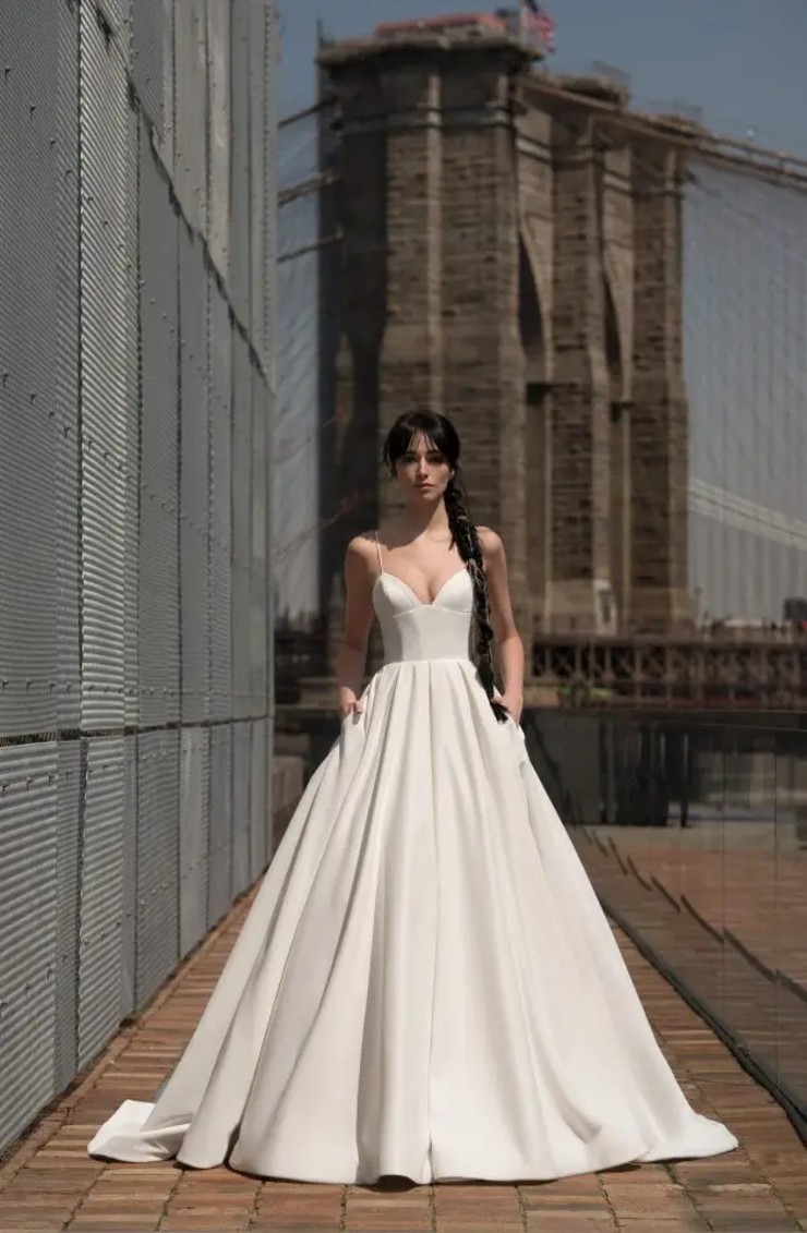 Alyne By Rita Vinieris Crawford Default Image