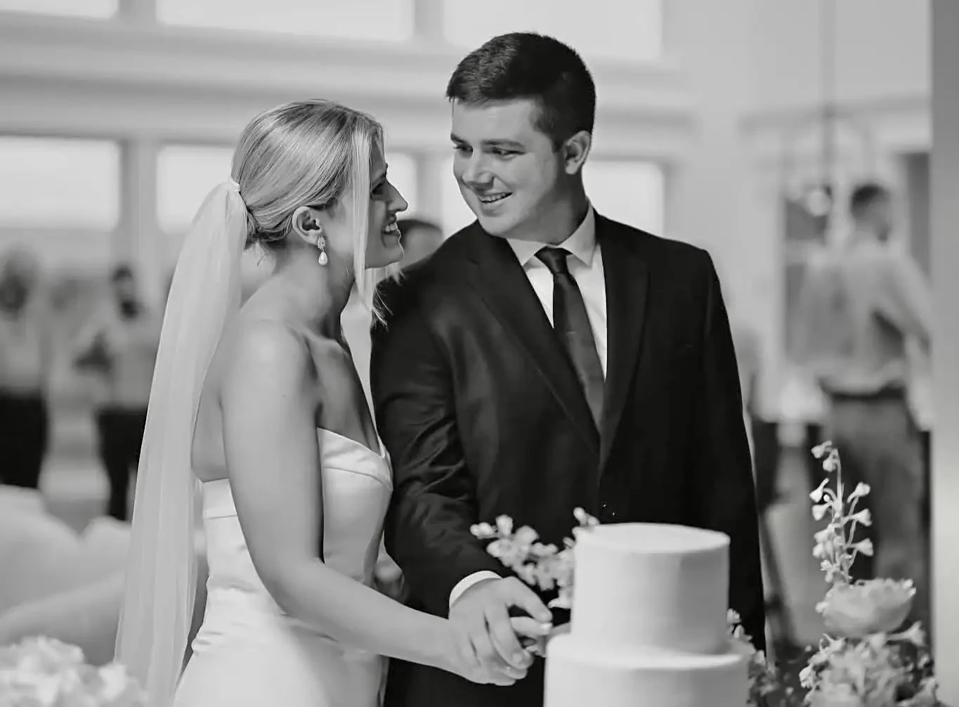 Jayden & Anna Grace Howell. Mobile Image